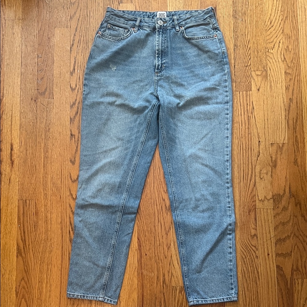 Urban Outfitters Mom Jeans